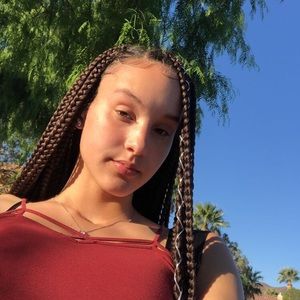 Meet your Posher, Xoxo